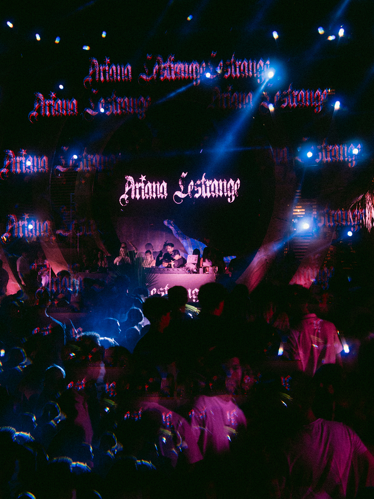 Le Club gallery image